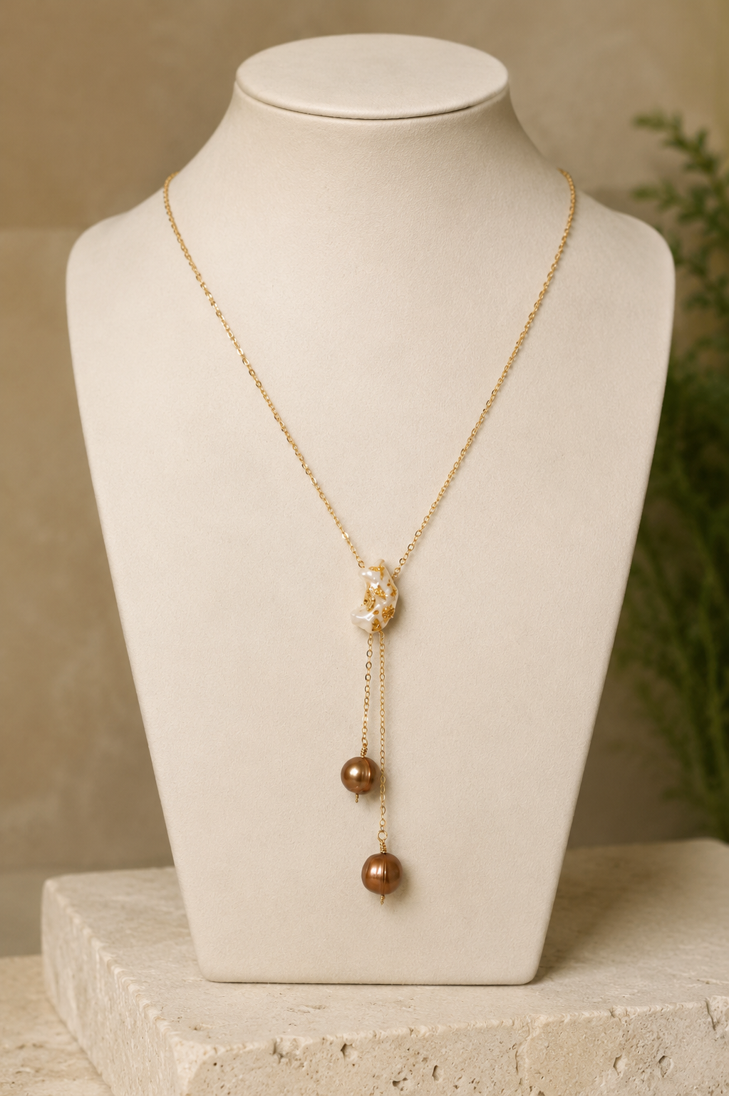 The Gilded Shore Lariat