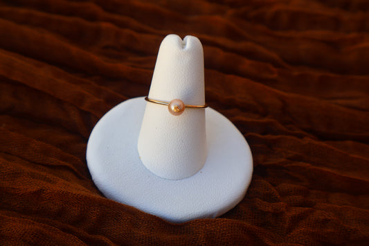 DAINTY RING