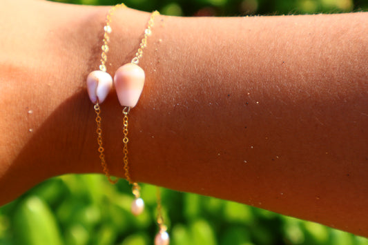 FRIENDSHIIP BRACELETES
